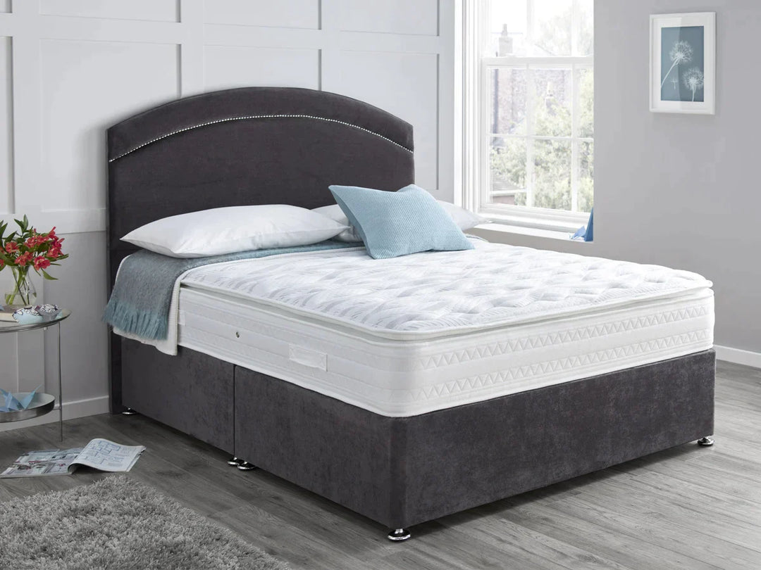 Swinto Oval Divan