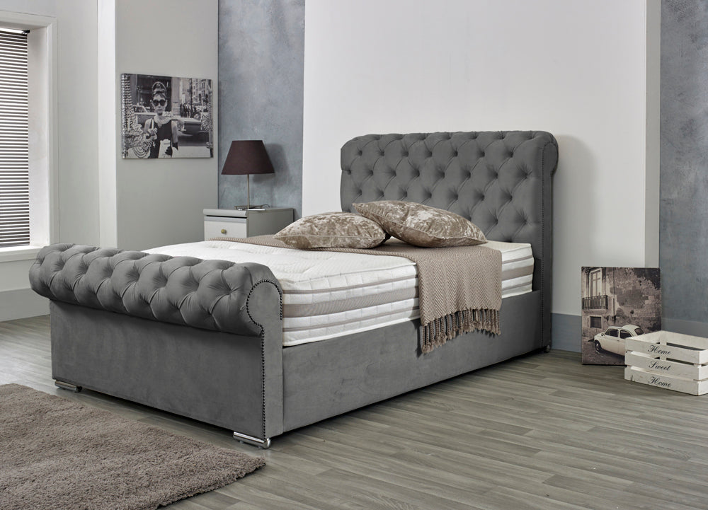 Swinto Sleigh Bed