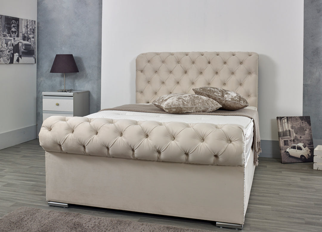 Swinto Sleigh Bed