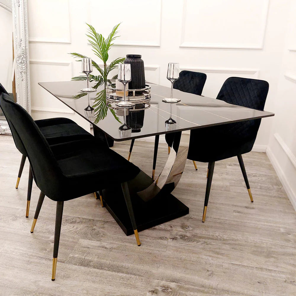 **PROMO** Venus Dining Table with 4 Black Luna Chairs