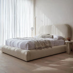 Load image into Gallery viewer, Swinto Plush Paradiso Bed
